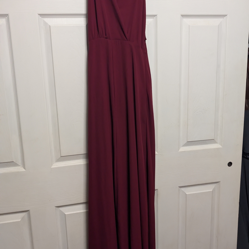 Chic Wine Maxi Dress